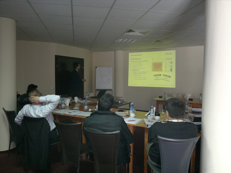 Cursuri instruire «Sisteme Fotovoltaice» la sediul Petawatt Energia